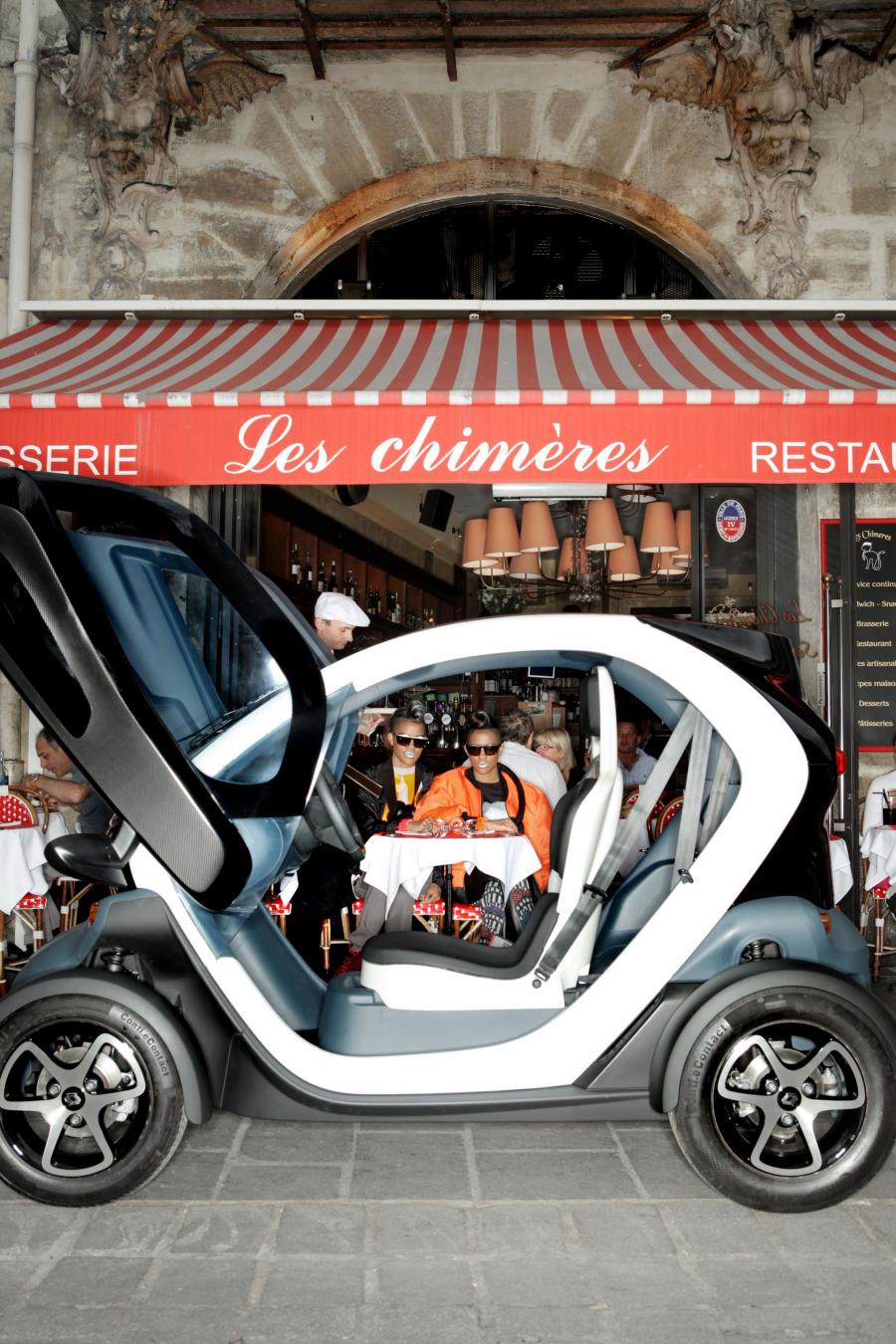  Renault Twizy Z.E. 2011 года  (фото 14 из 94)